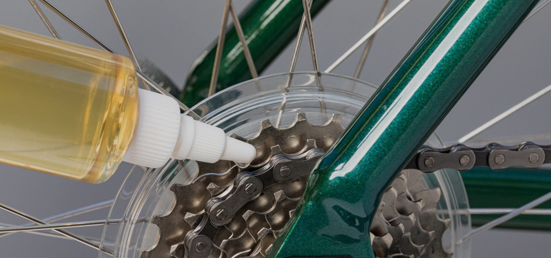 The expert engineering and quality control team of YL delivers superior processing services.